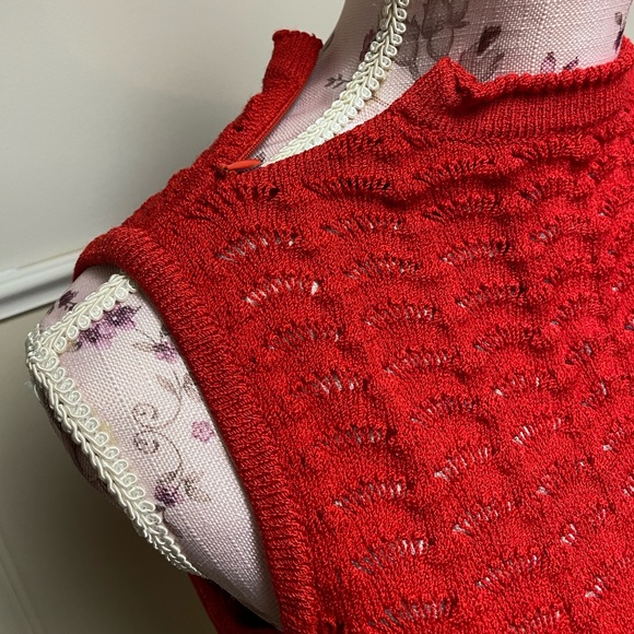 ST. JOHN Twin Set Sweater Set Cardigan and Matching Shell - Picture 13 of 16